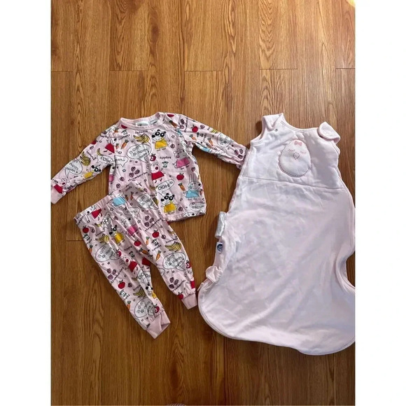 Babygirl sleep wear set - Picture 2 of 10
